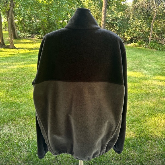 Columbia Two-Tone Black and Gray Jacket - Picture 4 of 6